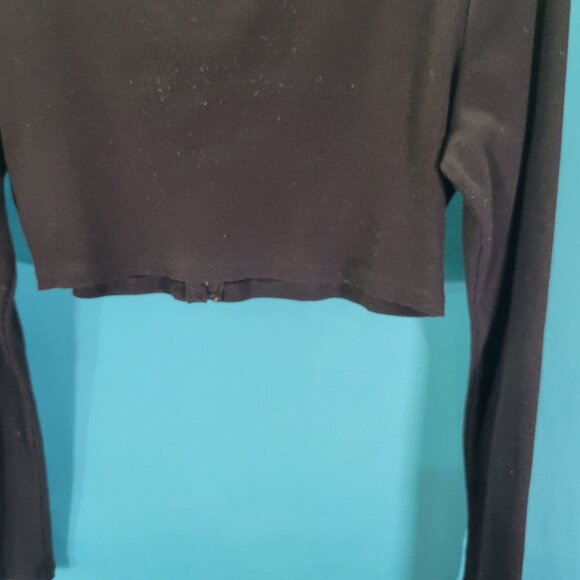 H&M Divided Black Long Sleeve Ribbed Crop Cardigan Button Front Womens Size M - Picture 10 of 13